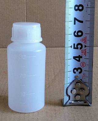 30ml　容器　ポリエチレン 耐薬